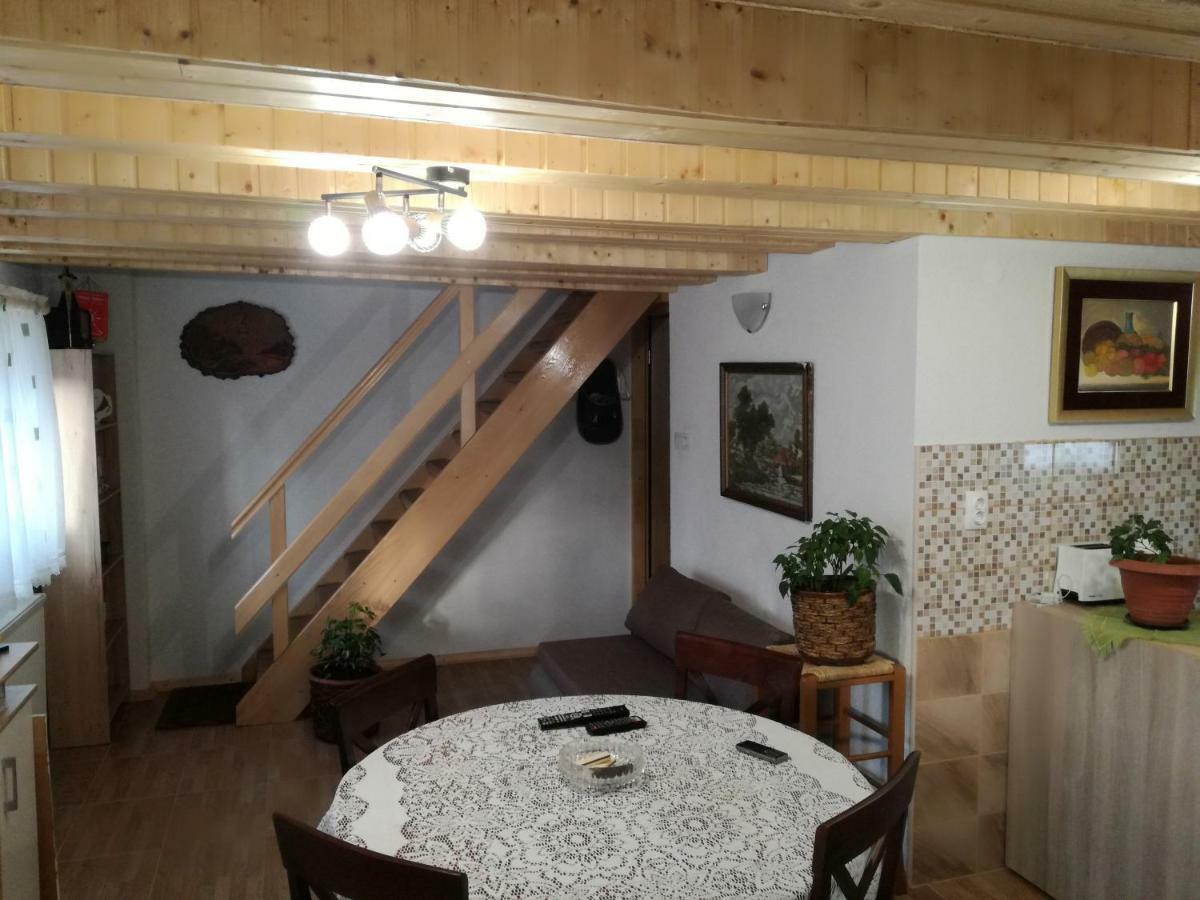 Kuca Za Odmor "Jasna" Appartement Crni Lug Buitenkant foto